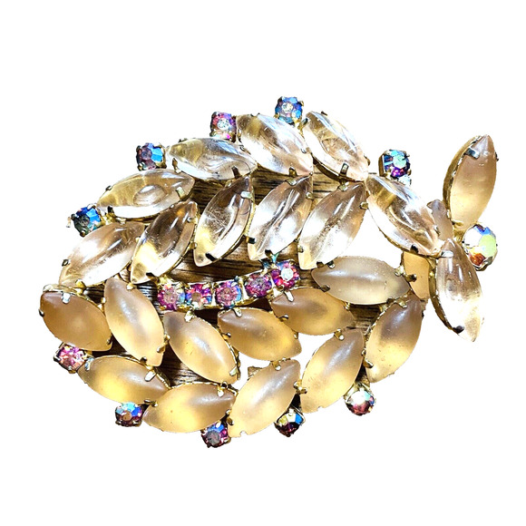 Vintage Mid Century Brooch Goldtone Blush Pink Moonglow AB Rhinestones Statement - Picture 1 of 9